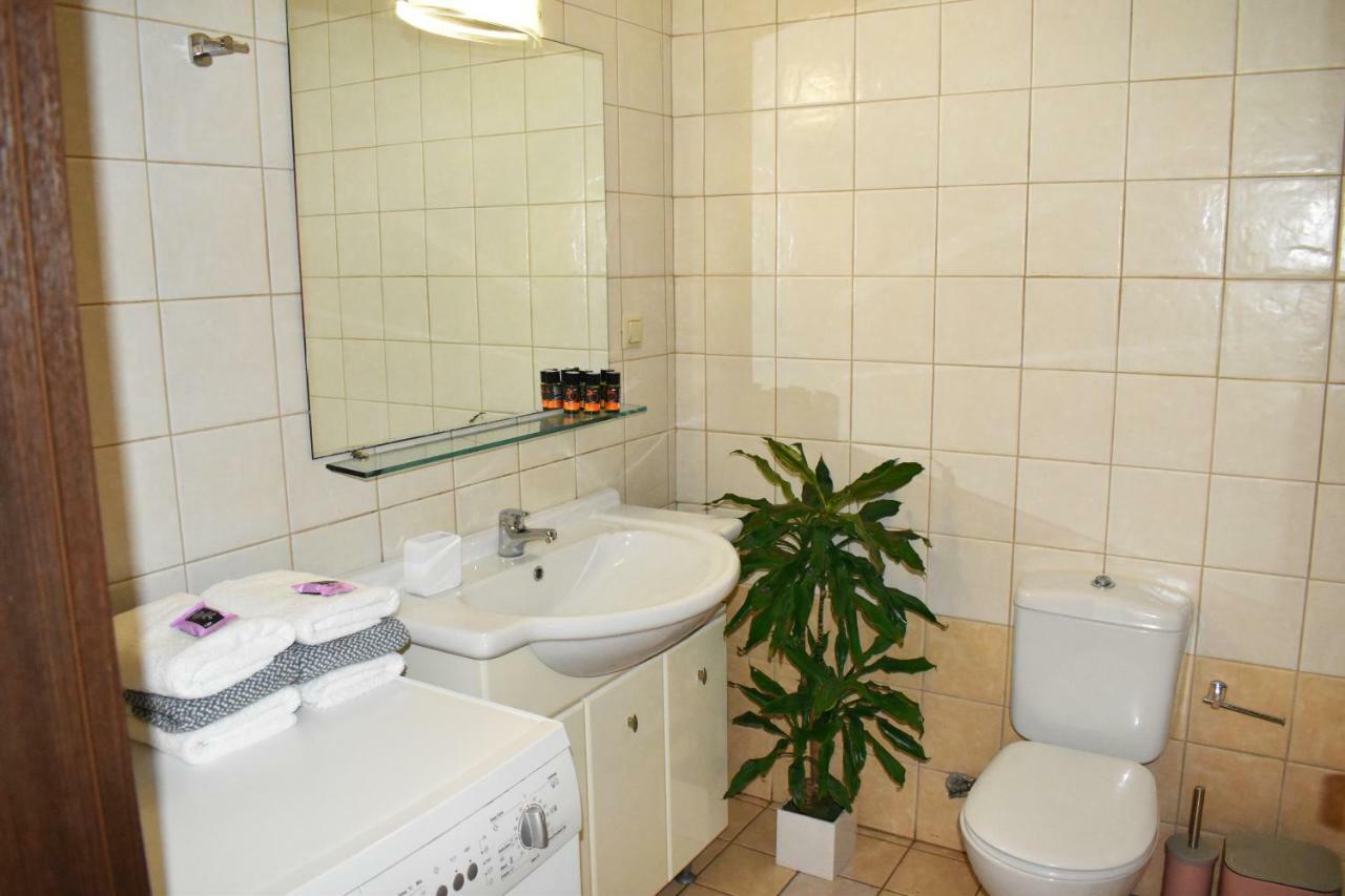 Karma Apartment - Next To Sandy Beach La Canea Esterno foto